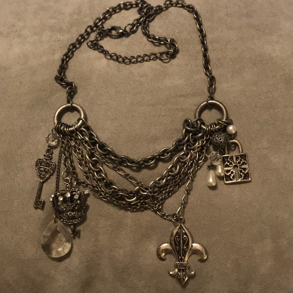 Juicy silver necklace